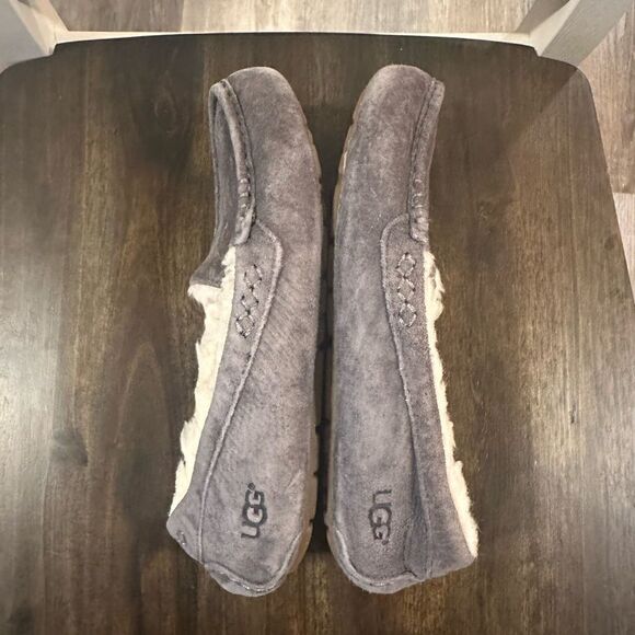 UGG Women’s Ansley Slipper light grey size 8 - Picture 5 of 8
